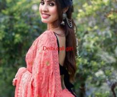 Call Girls In Delhi☎️(( 9873111406)) ✅ Call Girls Sector 27 Gurgaon