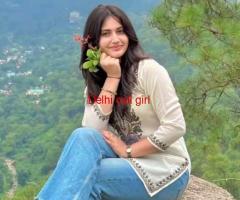 Call Us ⇆ 9643900018 ⇆ Call Girls In Kashmiri Gate (Delhi)