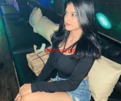 +91-9818470885 Call Girls in Hazrat Nizamuddin Railway Station Delhi NCR✔️