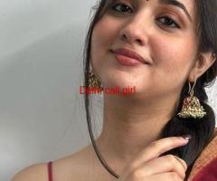 BOOK → 9953040155 Call Girls In DLF Phase 5 | Gurgaon