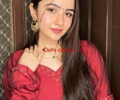 Call Girls In Sarai Rohilla 9711014705 Escort Service