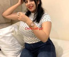 Call Girls in Dwarka Sector 10 Delhi +91-9818470885 Escorts ServiCe